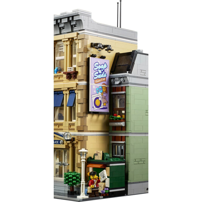 LEGO Icons 10278 Police Station Modular Building (Outlet)