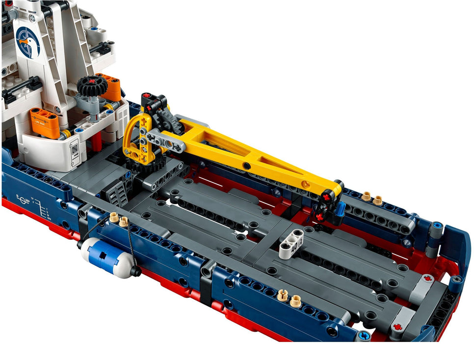 LEGO Technic 42064 Ocean Explorer (Outlet)