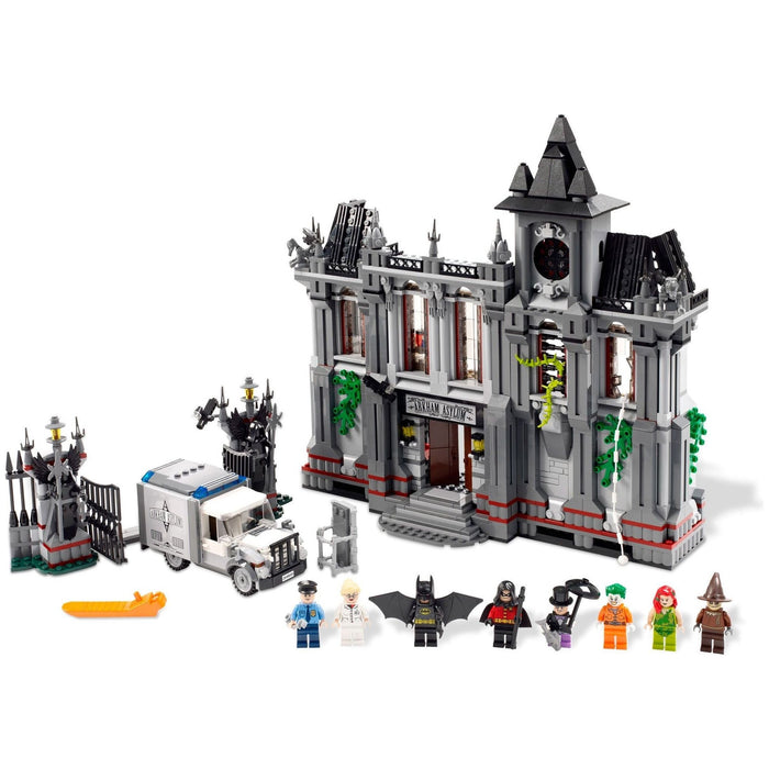 LEGO DC Super Heroes 10937 Batman: Arkham Asylum Breakout (Outlet)