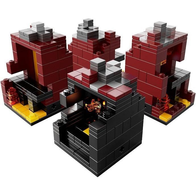 LEGO Minecraft 21106 The Nether (Outlet)