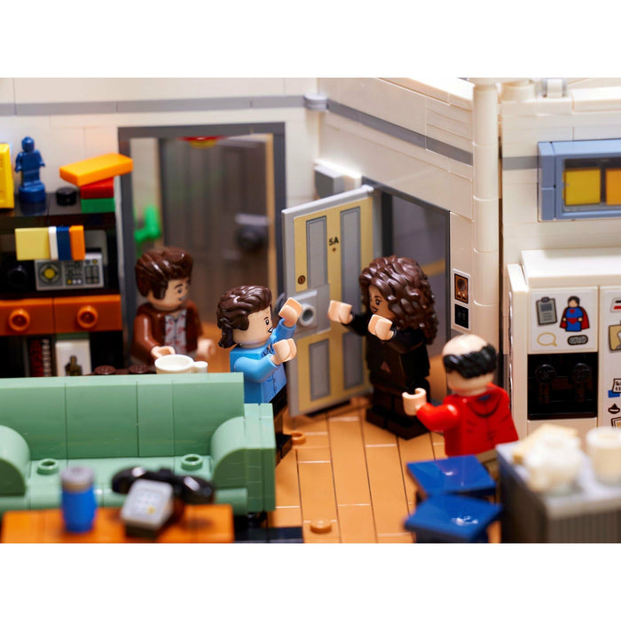 LEGO Ideas 21328 Seinfeld Apartment Scene